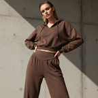 Conjunto Crop Hoodie & Wide Pants Chocolate